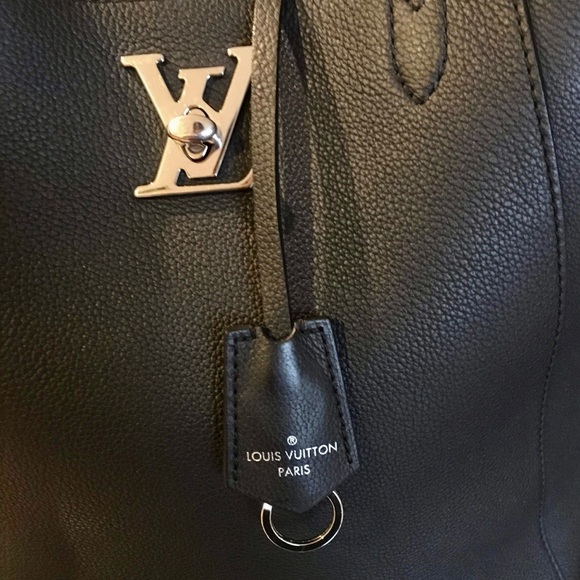 Louis Vuitton Lockme Cabas bag, like new - Picture 12 of 16